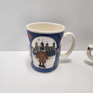 Wedgwood porcelain London Scenes 16 oz mug coffee tea Etruria Queensware Palace - Wedgewood Mugs - Mugs - Coffee Mug - London - London Scene