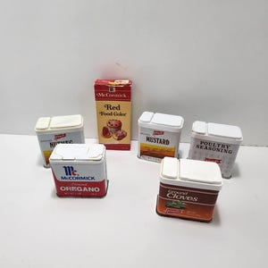 Antique Spice Containers Lot - Kitchen - Antiques - Vintage Kitchen - Kitchen Decor - Spices - Vintage Spices - Tins