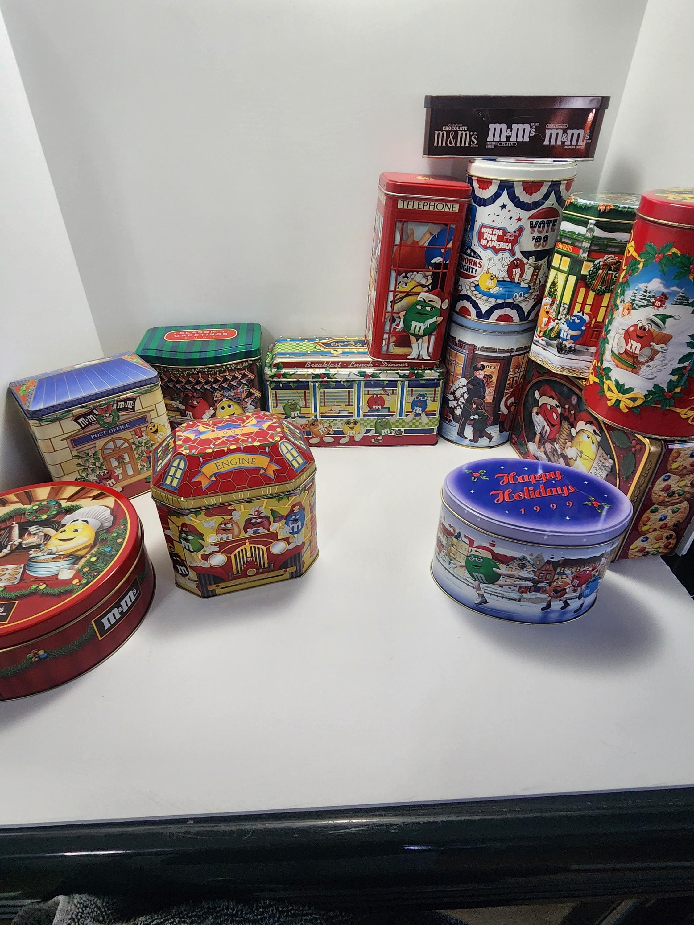 Christmas M&M Tins 1990s to 2000s - Tins - Christmas - Christmas