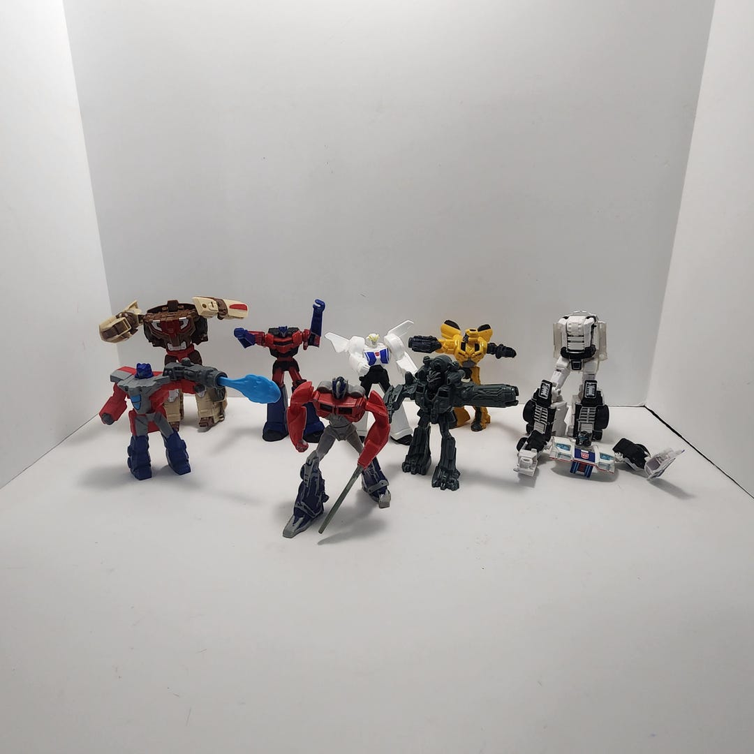 Transformers Action Figures Mixed LOT of 8 - Transformers ...