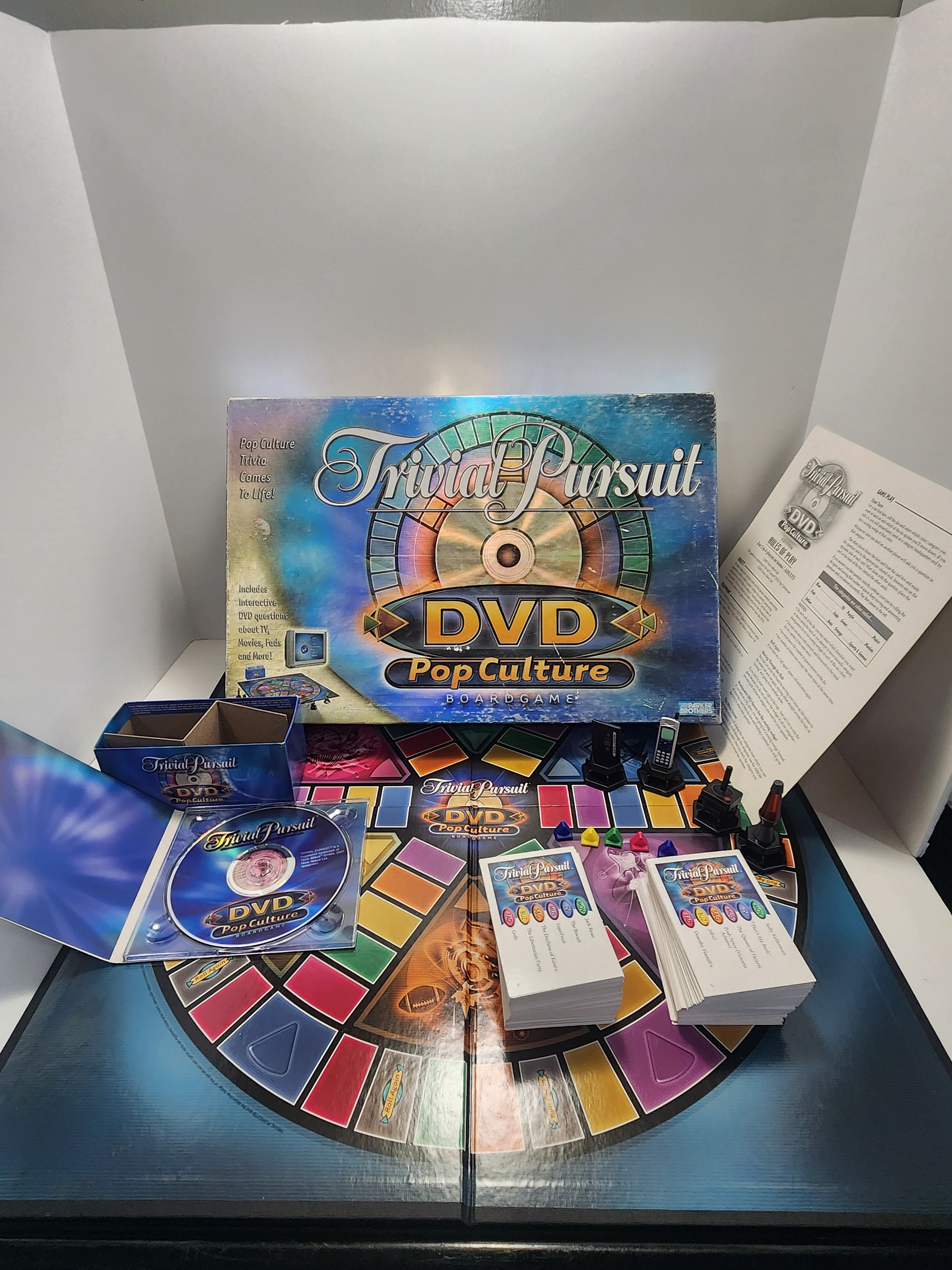 Trivial Pursuit Dvd Pop Culture Edition Board Game - Trivial