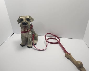 Schnauzer Dog Vintage Figurine With Lease - Dogs - Dog Gift - Dog Figurines - Schnauzer - Schauzer Gifts - Dog Statues - Animal Statues