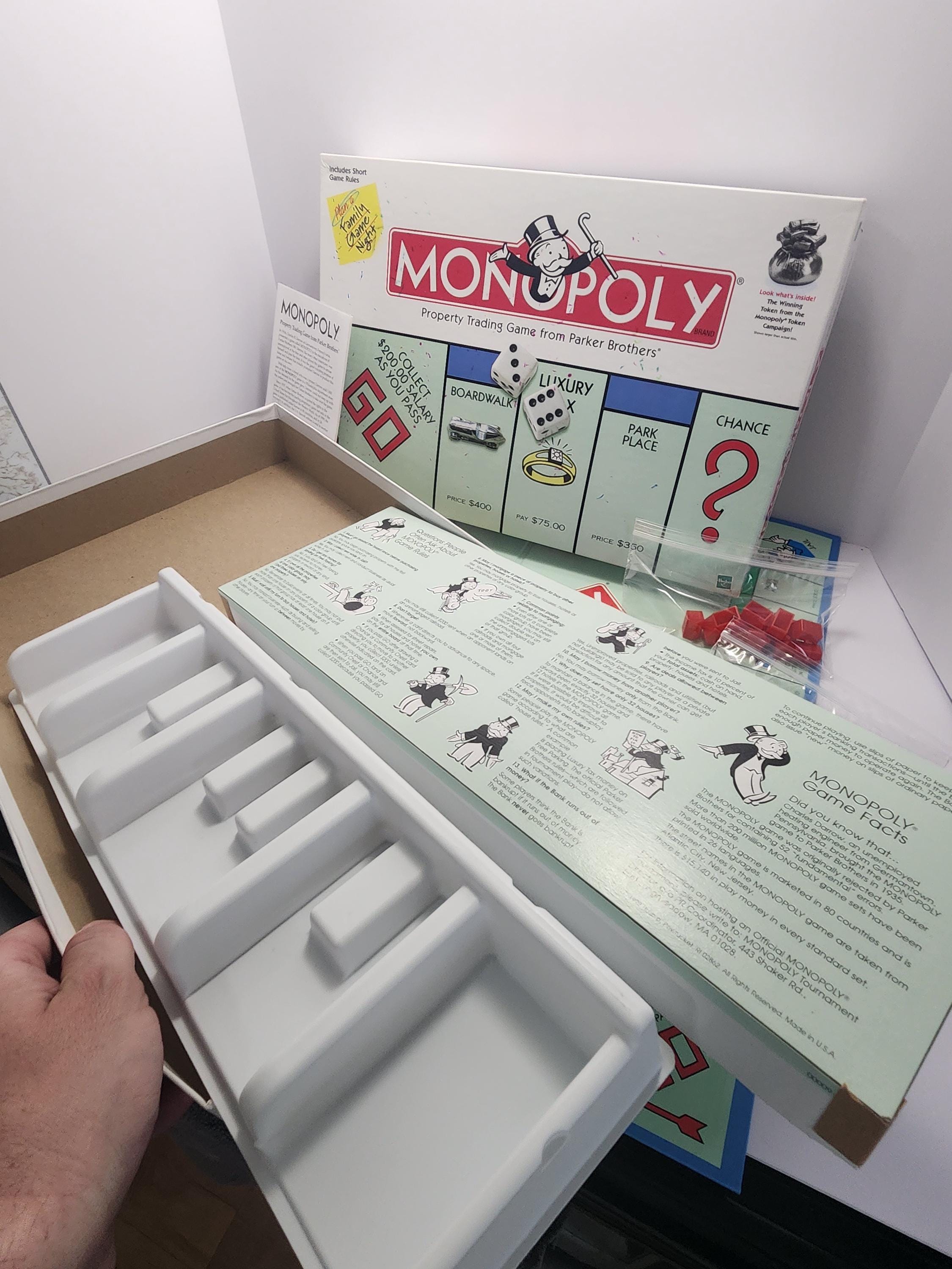 希少　モノポリー　米国版　ボードゲーム　木箱入り　パーカーブラザーズ 希少 モノポリー 米国版 ボードゲーム 木箱入り パーカーブラザーズ