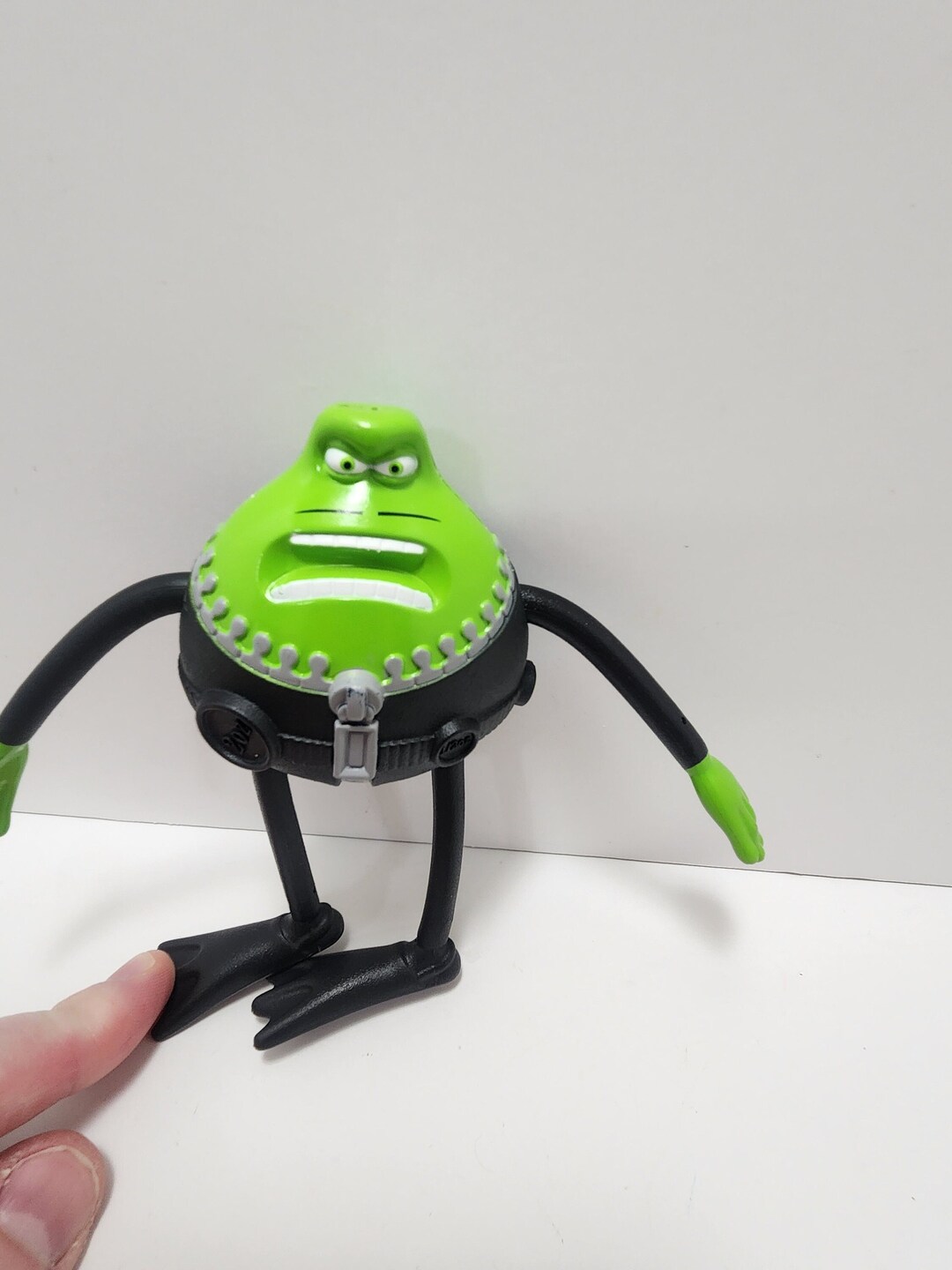 Disney's Le Frog Flushed Away Action Figure Frogs Le Frog Flushed Way