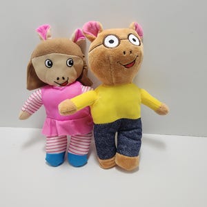 Arthur and Dw Plush Lot of 2 - PBS - PBs Shows - Vintage Cartoons - Arthur - Arthur Plush - Stuffed Animals