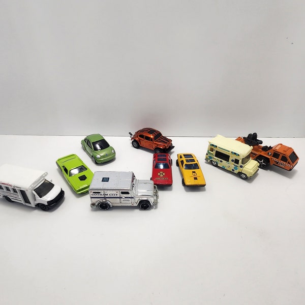Mattel- Matchbox - HotWheels - Toy Cars Lot - School Bus - Gotham City - Ice Cream Truck