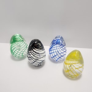Vintage Glass Eggs Paperweights Decor - Glass - Glass Sculpture  - Blown Glass - Paperweight - Paper Weight - Eggs - Egg Decor - Easter