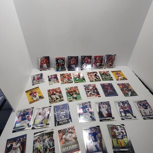 Kansas City Chiefs Lot Of Trading Cards With New York Giants Bundle - Kansas City Chiefs - Patrick Mahomes - New York Giants - Travis Kelce