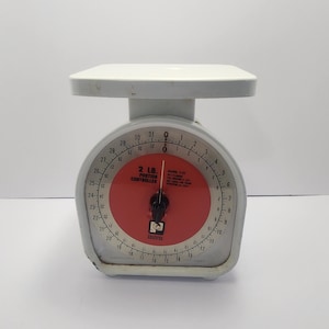 Pelouze Vintage 2lb Food Scale - Scales - 2Lb Scales - Pelouze - Pelouze Scale - Kitchen - Kitchen Scale - Vintage Scales - Kitchen
