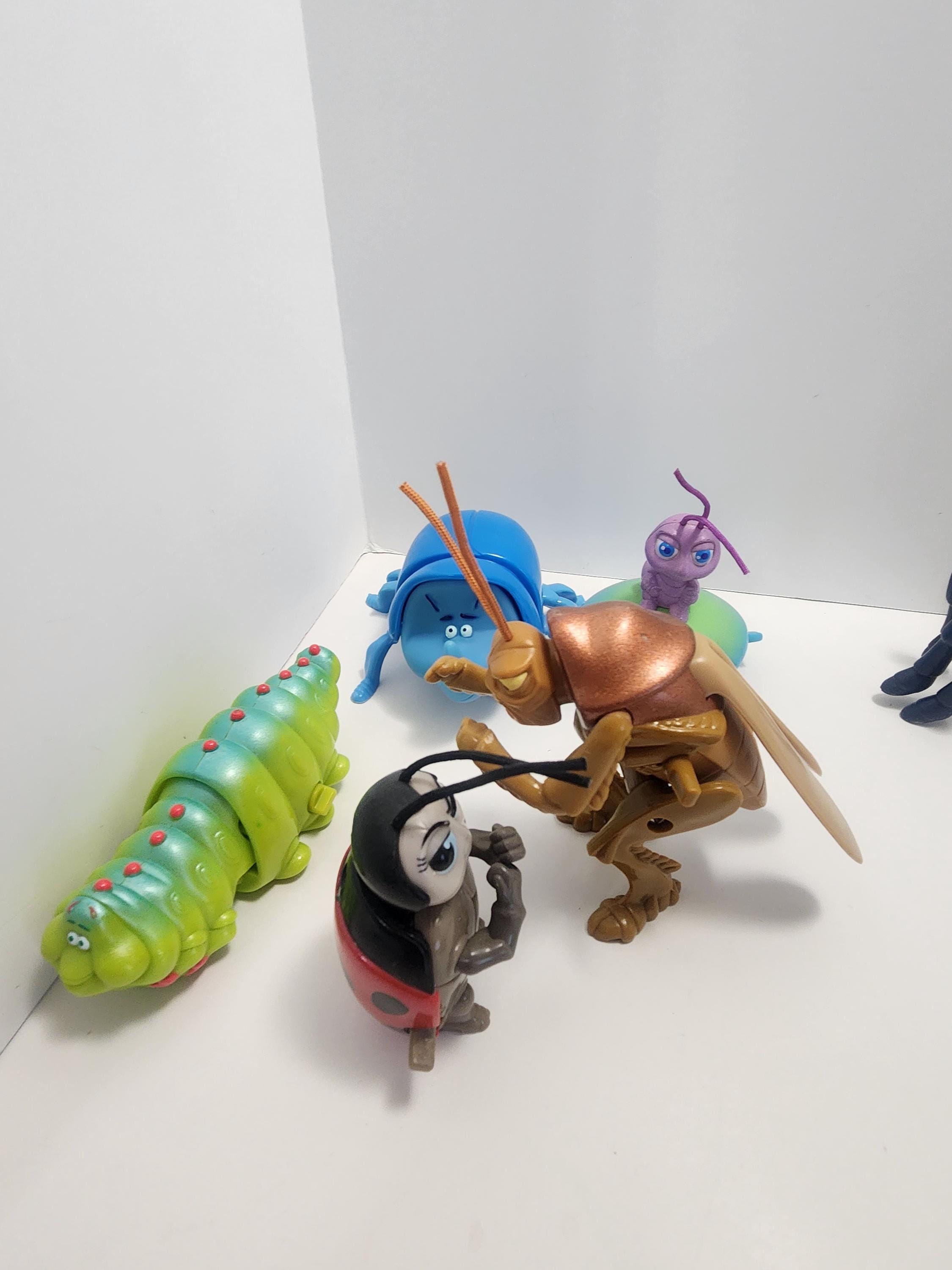 ディズニーの「バグズ・ライフ」アクションフィギュア - ディズニーの