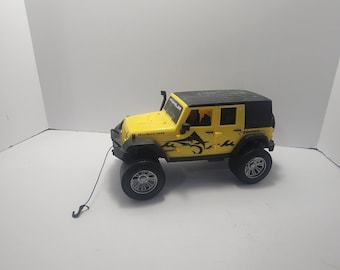 Jeep Wrangler Rubicon de juguete, estilo antiguo, con juguete de moza - Jeeps - Jeep Wrangler - Coches de juguete - Vehículos - Juegos