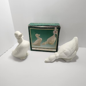 Ducks 2 Piece Jade Collection Vintage Set - Ducks - Duck Figurines - Jade Collection - Vintage Figurines - Jade Figurines