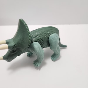 Dinosaur 1998 Triceratops