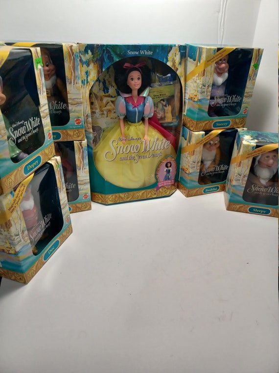 Walt Disney Barbie Doll Figure Mattel Vtg NIB Box 1999 Aladdin