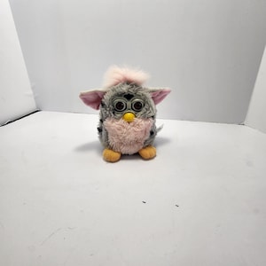 Furby original de Tiger Electronics de 1998 (no funciona) - Furby - Tiger Electronics - Años 90 - Juguetes nostálgicos - Juguetes vintage - Furbies