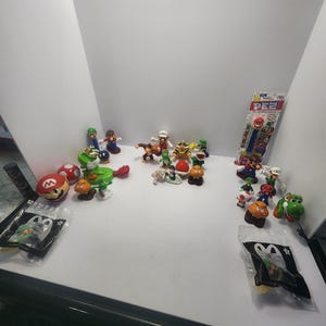 Mario Brothers Toy Action Figures - Mario Kart - Go Carts - Mario - Yoshi - Bowser - Super Mario - Nitendo