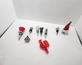 Vintage Older Style Collectable Wine Toppers - Bouchons de vin - Vin - Bouteilles - Cuisine - Las Vegas - Paris - Bouteilles de vin - Cadeaux de vin