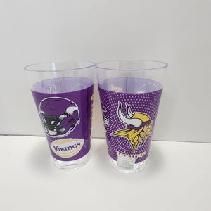 NFL Minnesota Vikings Plastic Tumbler(1) - Minnesota Vikings - Vikings - NFL- NFL Tumblers - Glasses - Sportd Glasses - Tumblers