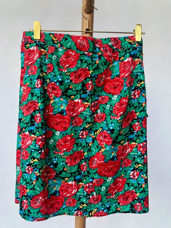 Hawaii Bright floral Wrap Skirt - image 3