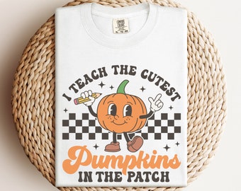Halloween Teacher Shirt, Comfort Colors® Teacher TShirt, Spooky Teacher Tee, Teacher Halloween T-Shirt, Retro Halloween Teacher Team Shirts