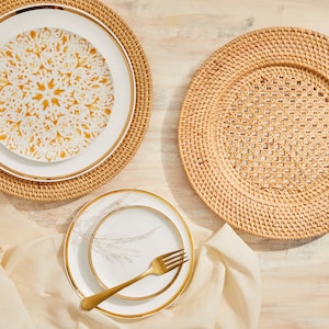 Rattan Honey Charger image 1