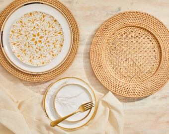 Rattan Honey Charger