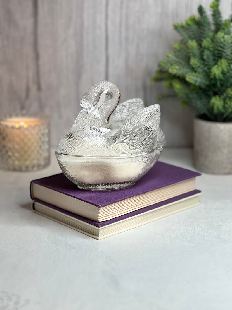 Unique Candle, Vintage Glass Swan, Gift for Mom, Hostess Gift image 4