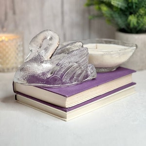 Unique Candle, Vintage Glass Swan, Gift for Mom, Hostess Gift image 9