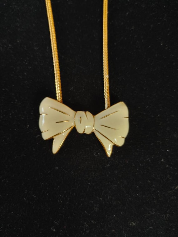 Vintage Monet Necklace Bow Pendant