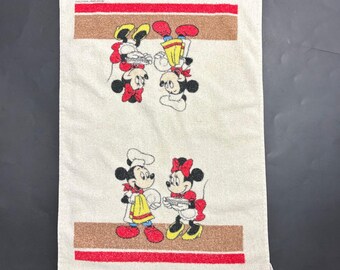 Vintage Mickey & Minnie Mouse Cannon Hand Towel - Walt Disney Productions - Made in USA