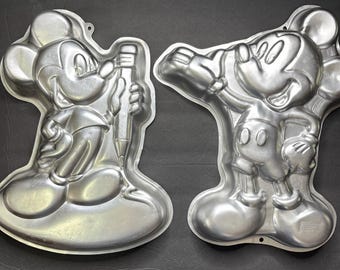 2 Vintage Mickey Mouse Wilton Cake Pans, Disney, Full Body Birthday Cakes, 80s 90s