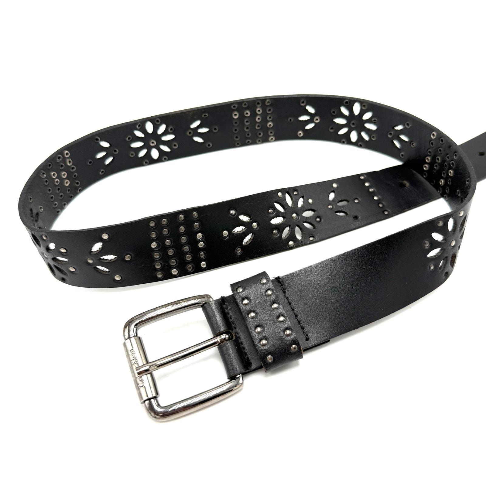 Leather Flower Studded Belt - Etsy display picture 1