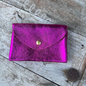 Porte-monnaie, portefeuille, pochette en cuir fuchsia