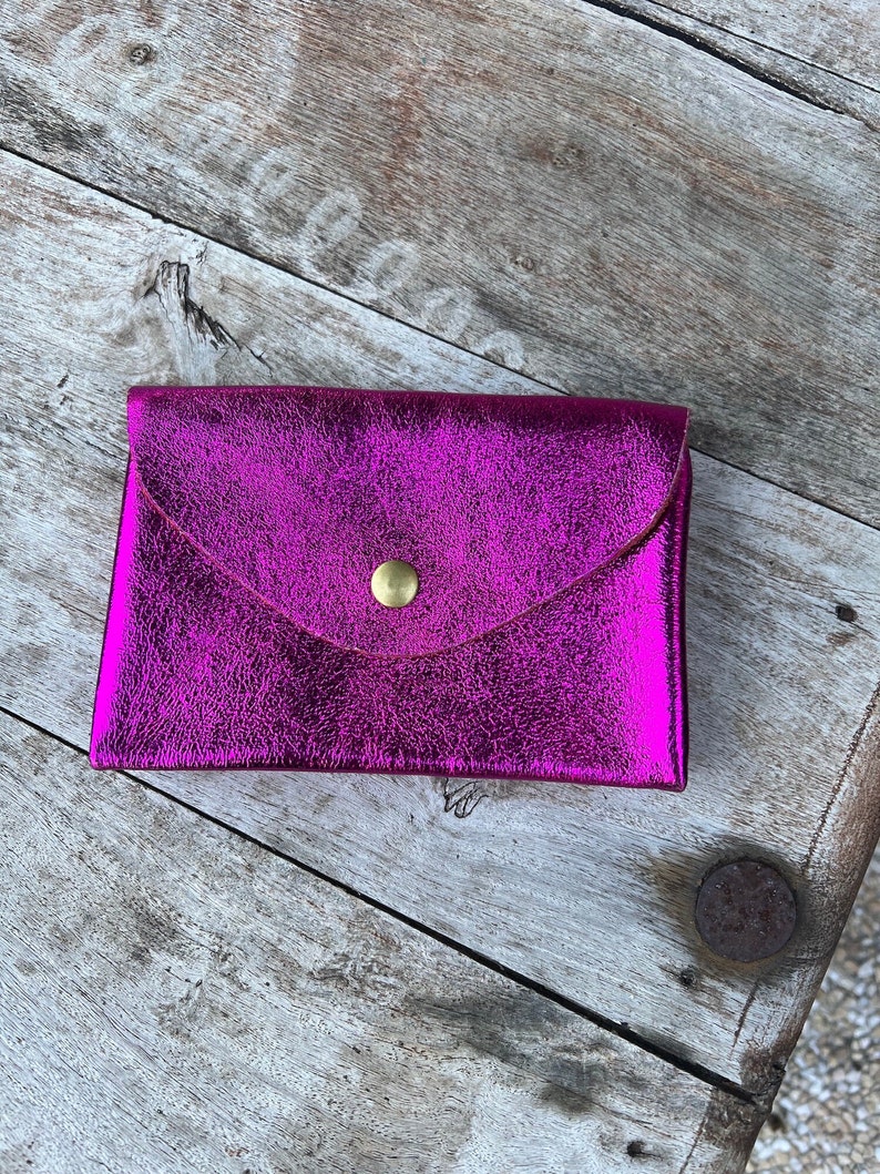 Porte-monnaie, portefeuille, pochette en cuir fuchsia