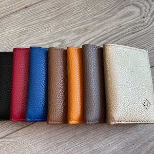 PORTE CARTE en cuir