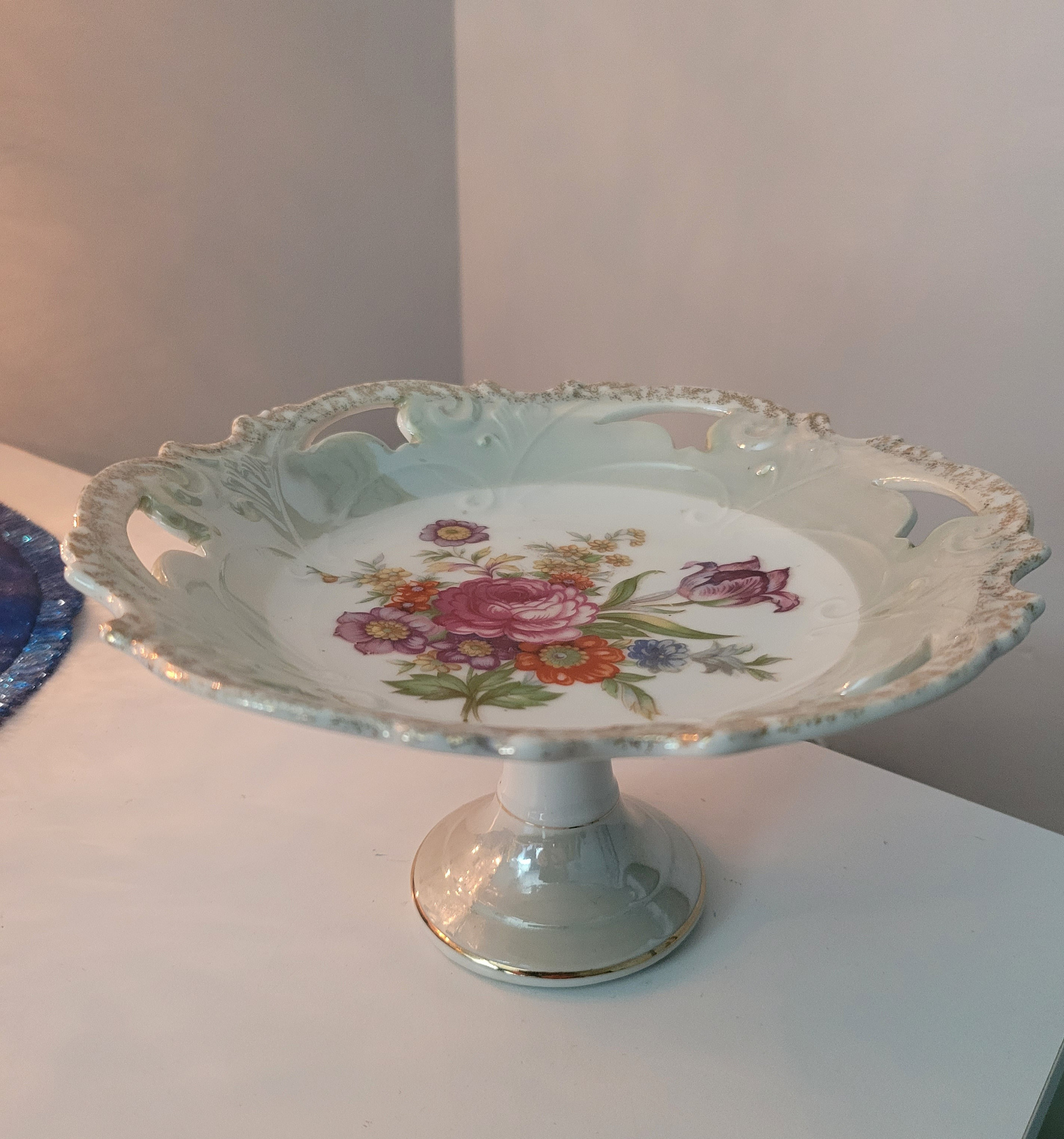 Vintage Pedestal Cake Plate Lipper and Mann Footed Dish Etsy