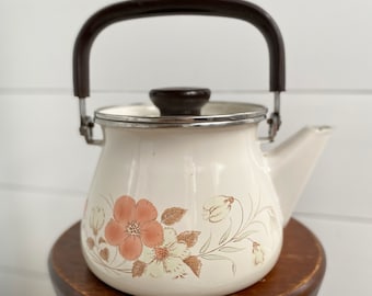 Vintage Cream Enamel Water Colors Tea Kettle - Porcelain on Steel Cookware - Water Colors Hearthside Blush Taiwan Tea Pot