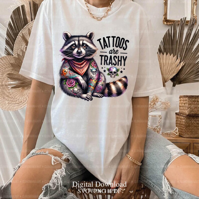 Tatueringar är trashiga PNG, rolig tatuering PNG, tatuering tvättbjörn PNG, roligt citat PNG, sarkastisk PNG, tatueringsälskare PNG, vuxen rolig PNG, sarkasm PNG bild 4