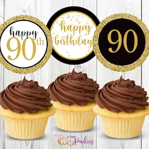 90歳のお誕生日おめでとうカップケーキトッパー、ゴールドマイルストーンバースデー、即時ダウンロード、デジタルPDFファイル