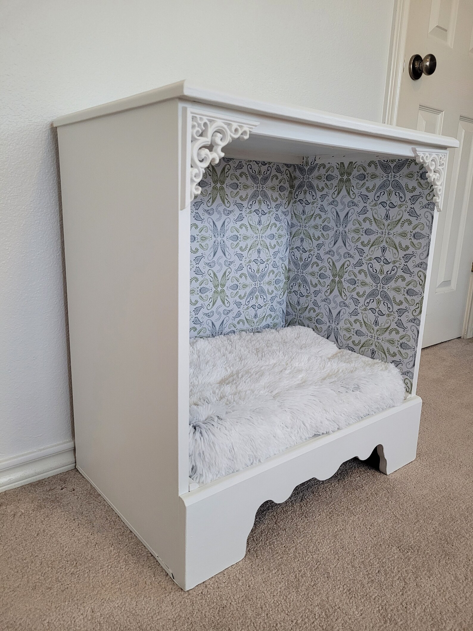 Pet Bed End Table / Nightstand Etsy