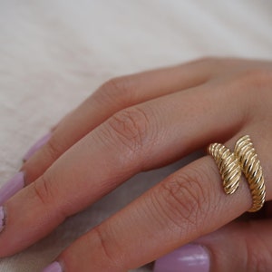 Double Croissant 14k Real Gold Ring, ZigZag Twist Ring, Twisted Dome Two Side Ring, Chunky Statement Ring