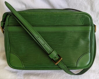 Louis Vuitton Vintage - Epi Pochette Accessoires Bag - Green