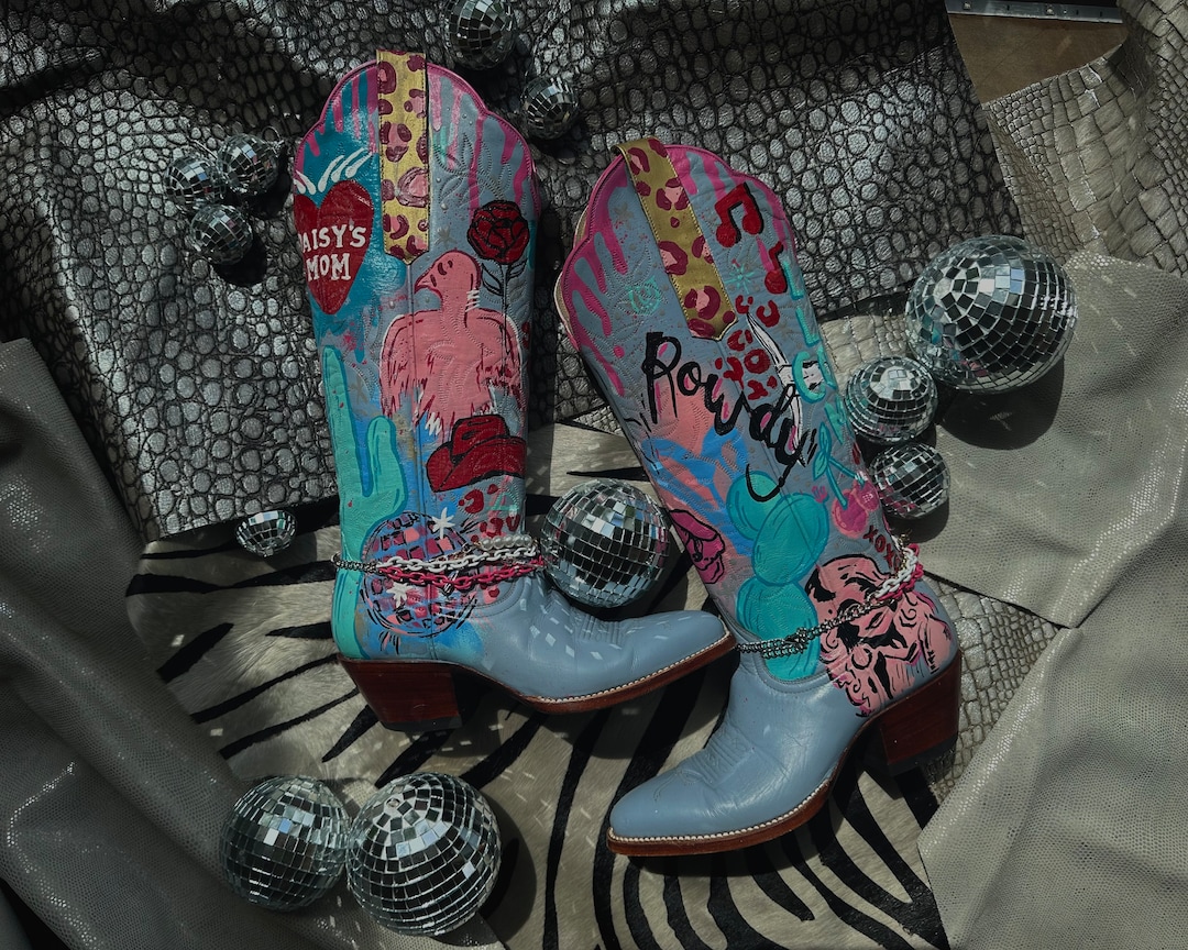 Painted Cowboy Boots/ READ DESCRIPTION - Etsy Israel display picture 2