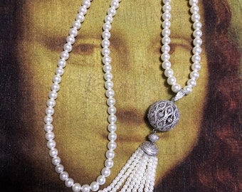 Pearl with tassel ball necklace