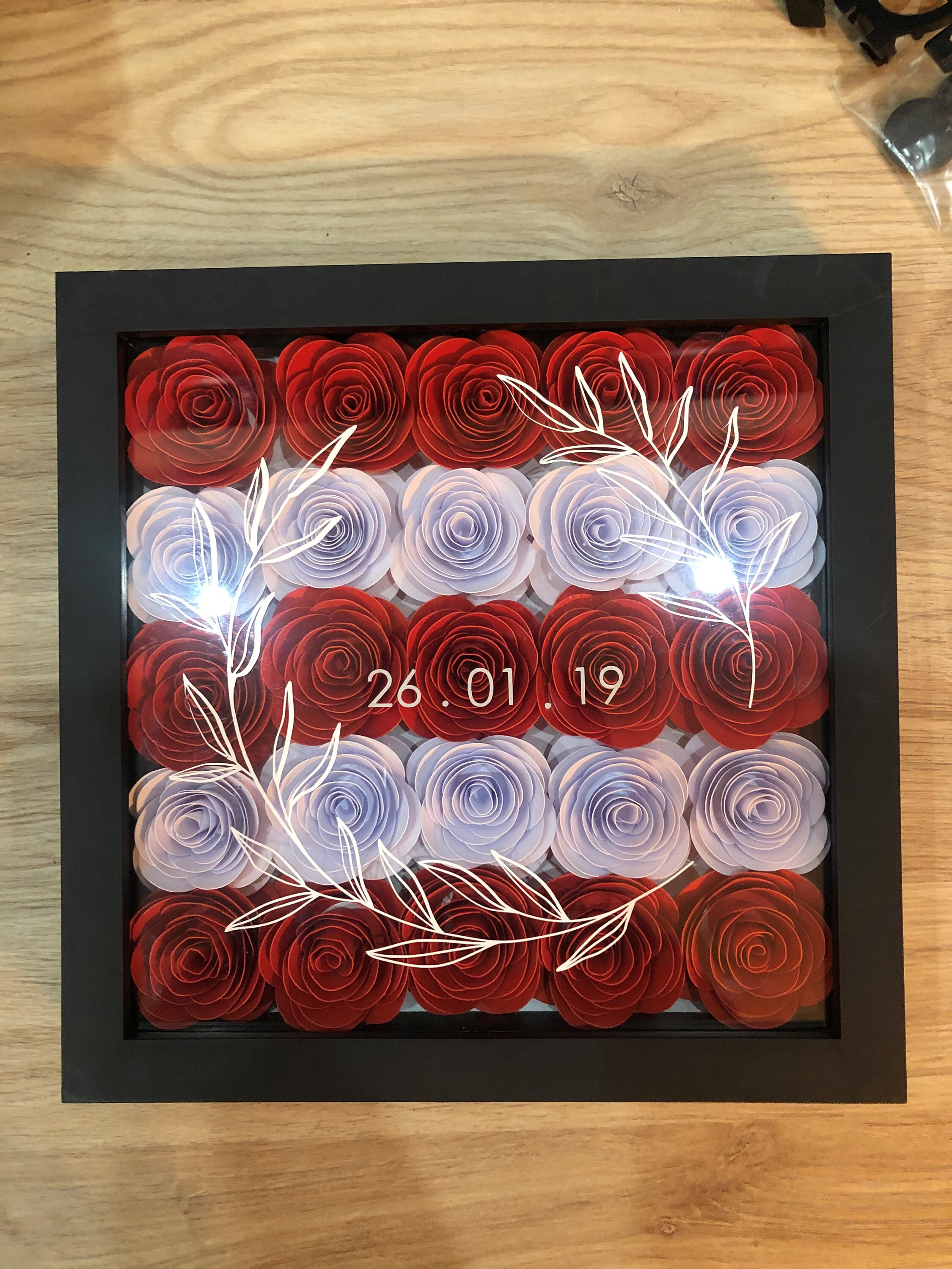 Cadre Noir avec Fleurs, Cadre Prénom, Date, Pour Évènement, Occasion, Cadeau Naissance, Décoration C