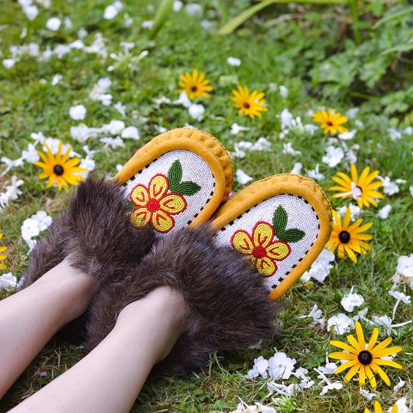 Moccasins Women Handmade beaded moccasins with Intricate bead-work and artificial fur | Genuine Leather