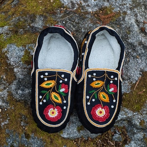 Moccasins Handmade beaded moccasins with Intricate bead-work Genuine Leather Black