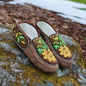 Moccasins Handmade beaded moccasins with Intricate bead-work Genuine Leather image 3