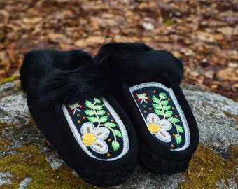 Moccasins Handmade beaded moccasins with Intricate bead-work | Genuine Leather Real Fur