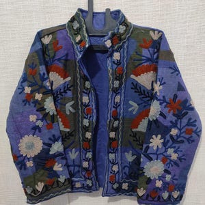 Handmade Suzani Embroidery Jacket, Winter Wear Jacket Coat, Womens Coat, Suzani Short Jacket, TNT Fabric Suzani Jacket, Robe, Gift For Her